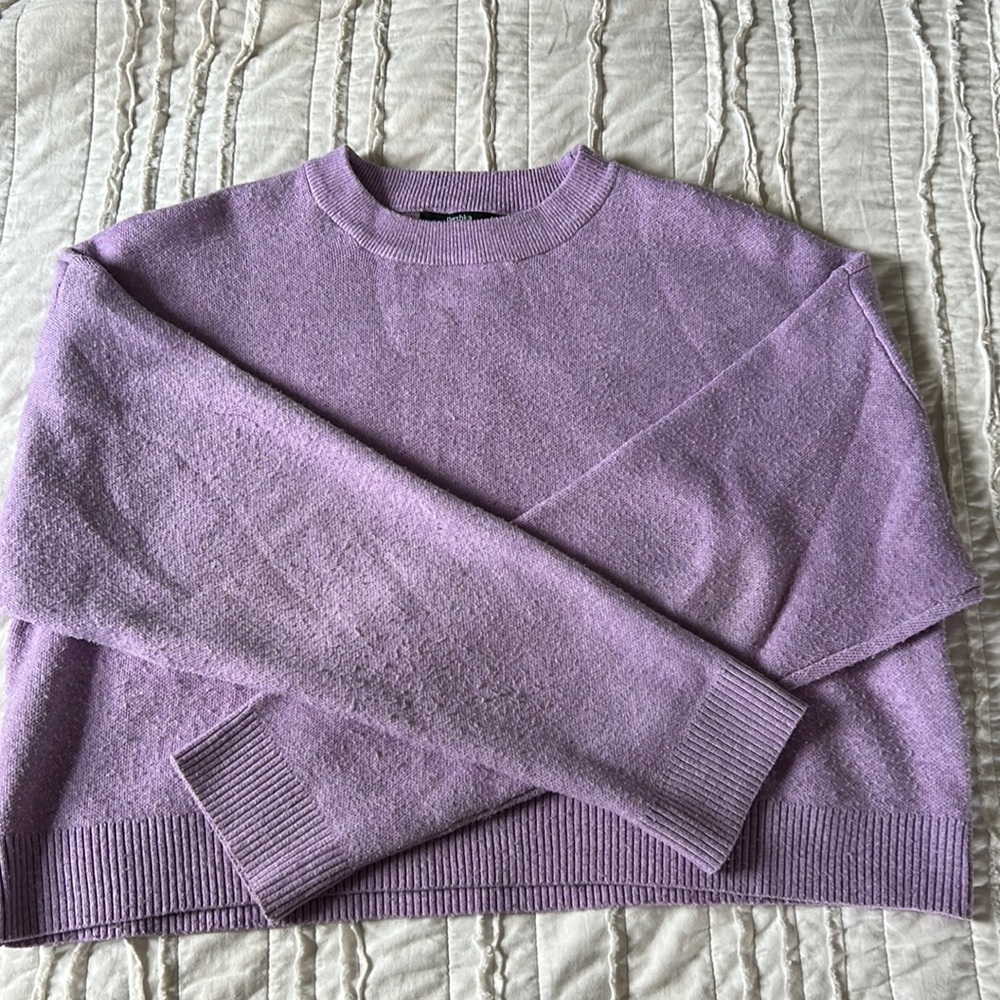 Bershka extra soft lavender crop sweater
